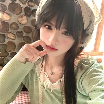 葛洛莉亚·贝尔